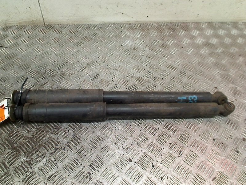 Schokbrekerset Achter Mercedes-Benz C (W203) 2002, Gebruikt, Mercedes-Benz AG, Mercedes-Benz, Mercedesstraße 120, Stuttgart 70372, , Duitsland