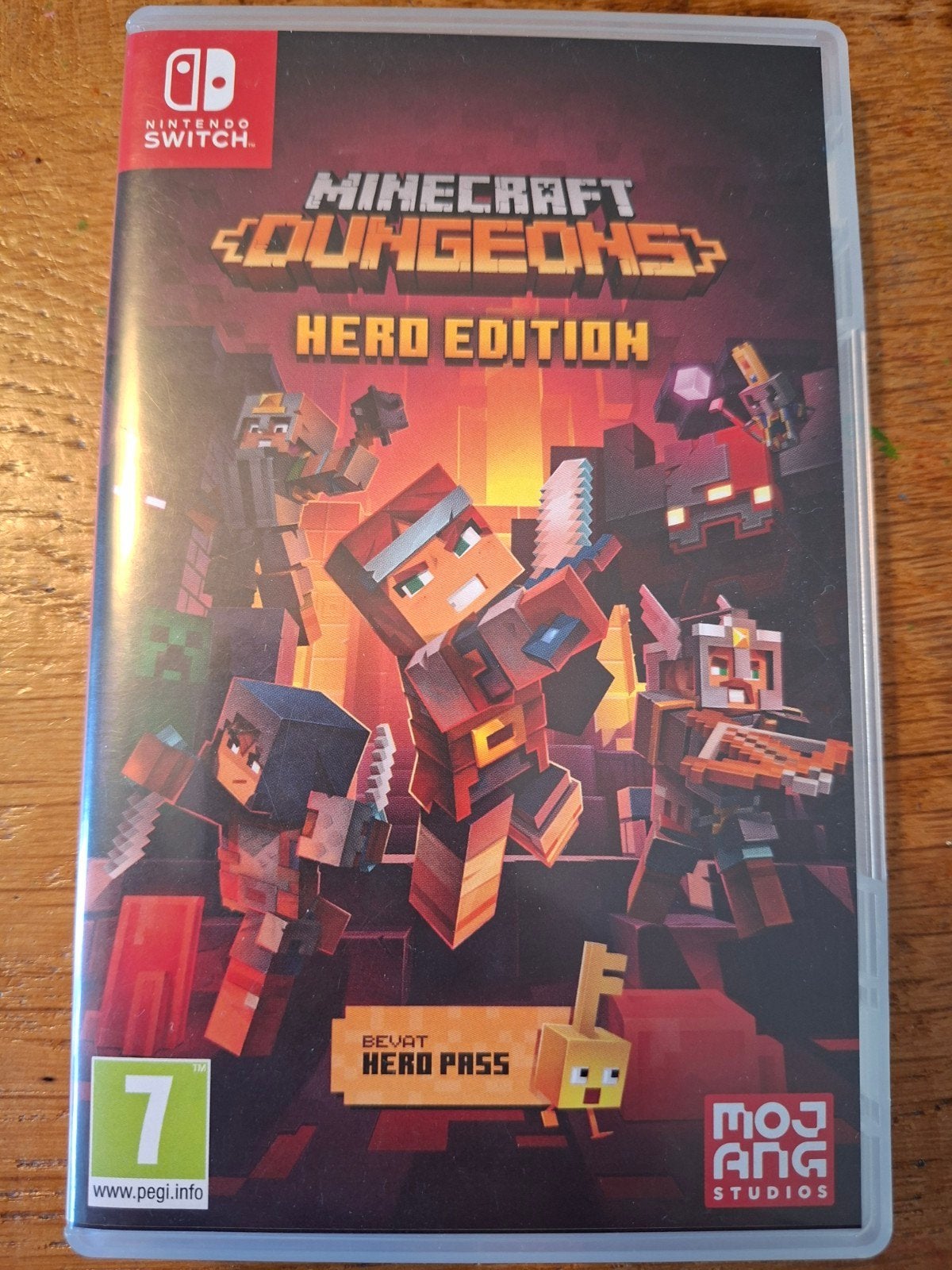 Minecraft Dungeons - Hero Edition, Avontuur en Actie, 1 speler, Ophalen of Verzenden, Zo goed als nieuw