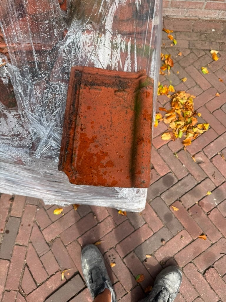 dakpannen Tuile du nord oranje, Ophalen, Gebruikt, Steen of Klei, 5 tot 10 m²