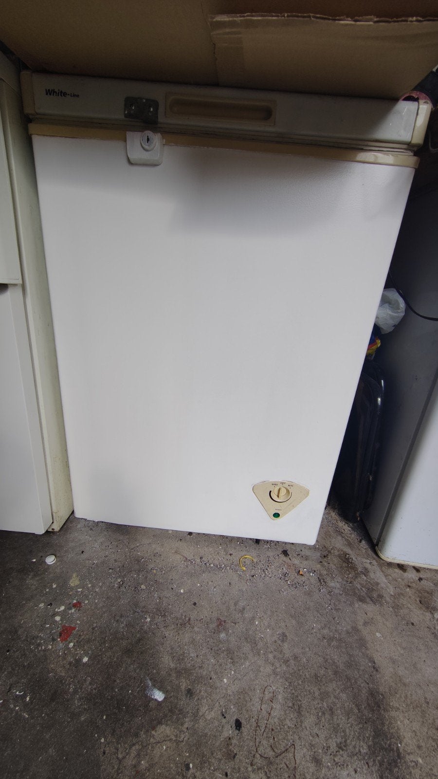 White-Line Vrieskist - Compact en Functioneel, Witgoed en Apparatuur, Vriezers en Diepvrieskisten, Vrieskist, Gebruikt, Minder dan 85 cm