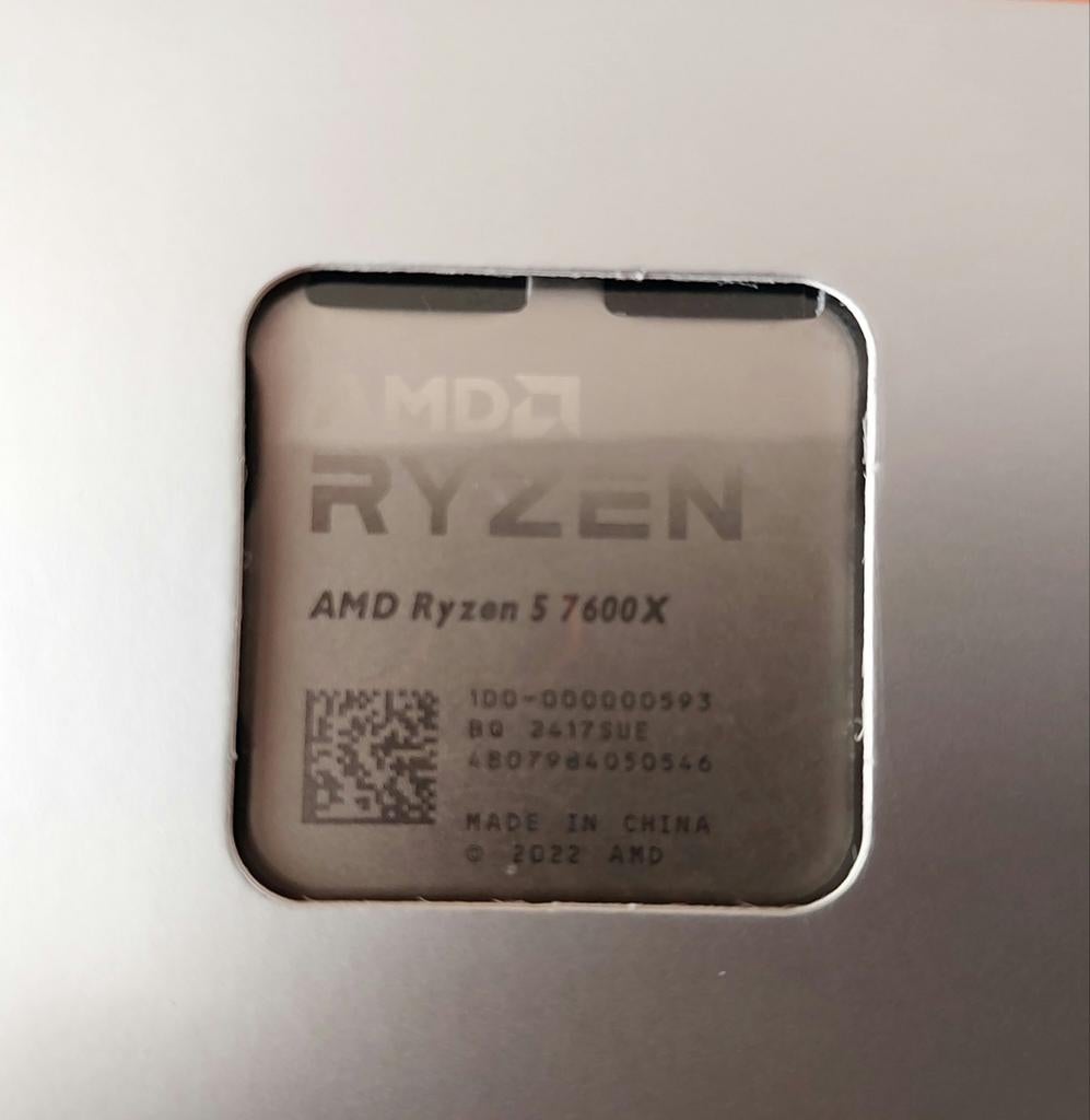 AMD Ryzen 5 7600X Processor - Zo goed als nieuw, Computers en Software, Processors, Zo goed als nieuw, 6-core, 4 Ghz of meer, Ophalen