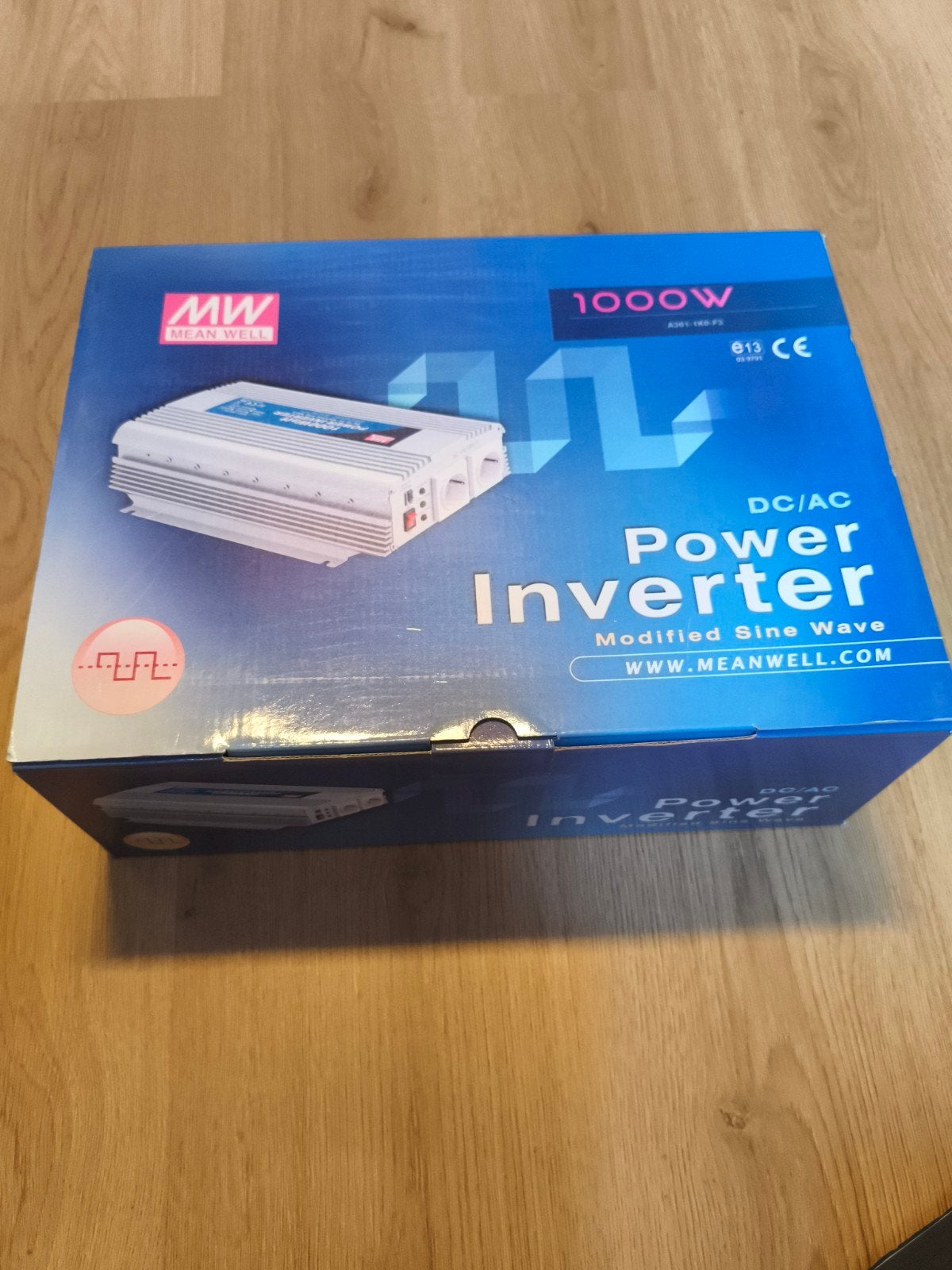 Mean Well Power Inverter 1000 Watt - Gemodificeerde Sinus, Ophalen of Verzenden