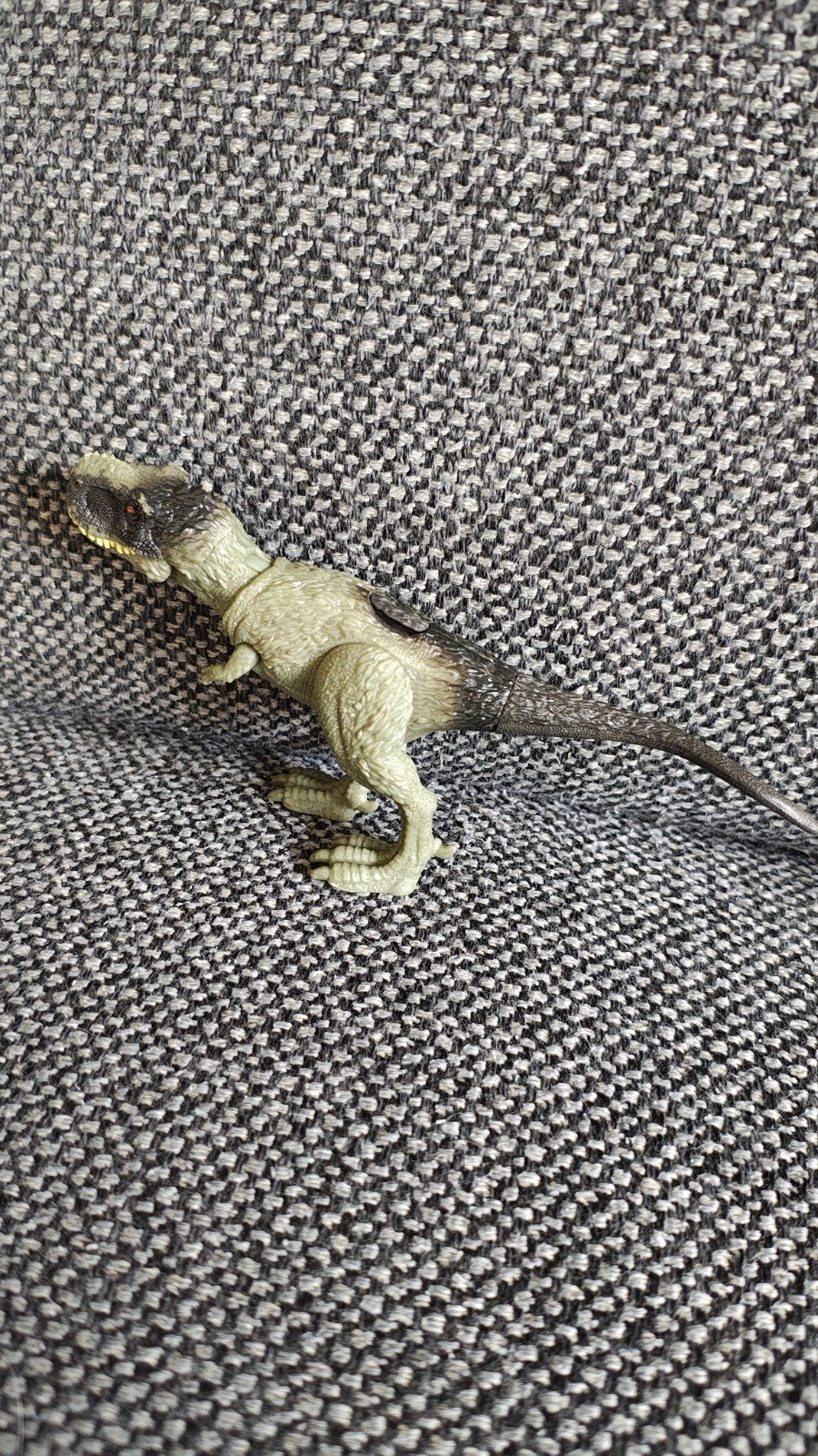 Jurassic World Rugops Primus Mattel 17 cm Dinosaurus, Ophalen of Verzenden, Zo goed als nieuw