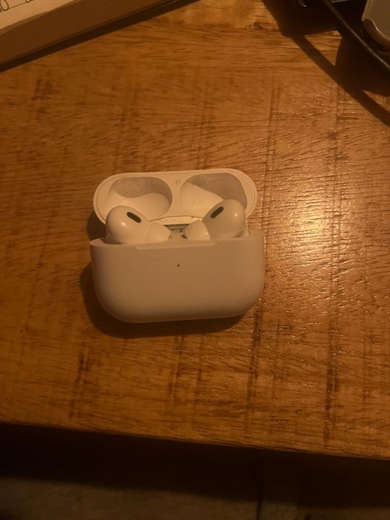Airpods pro 2, Ophalen of Verzenden, Zo goed als nieuw, Overige merken, Draadloos