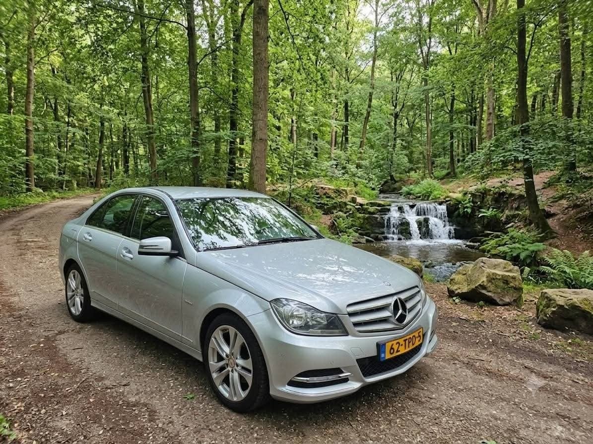 Mercedes-Benz C-Klasse C180 Avantgarde | Facelift! | NL-AUTO, Euro 5, 1800 kg, Zwart, Handgeschakeld
