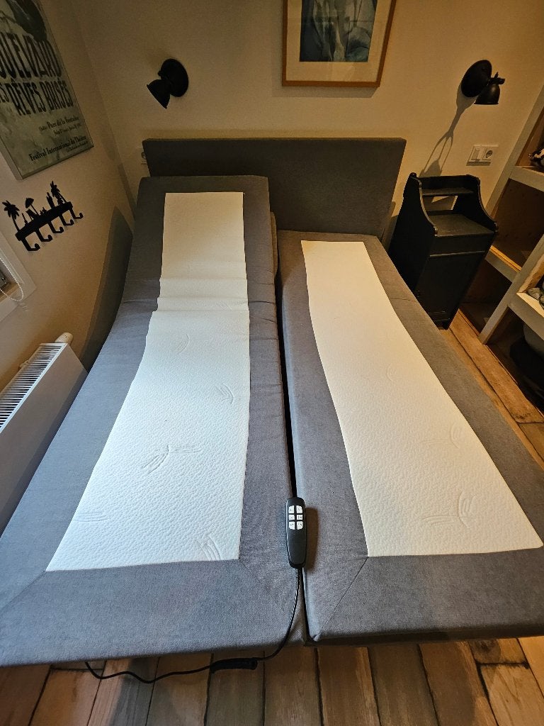 Electrische boxspring, Huis en Inrichting, Slaapkamer | Boxsprings, Ophalen, Tweepersoons, 140 cm, Zo goed als nieuw