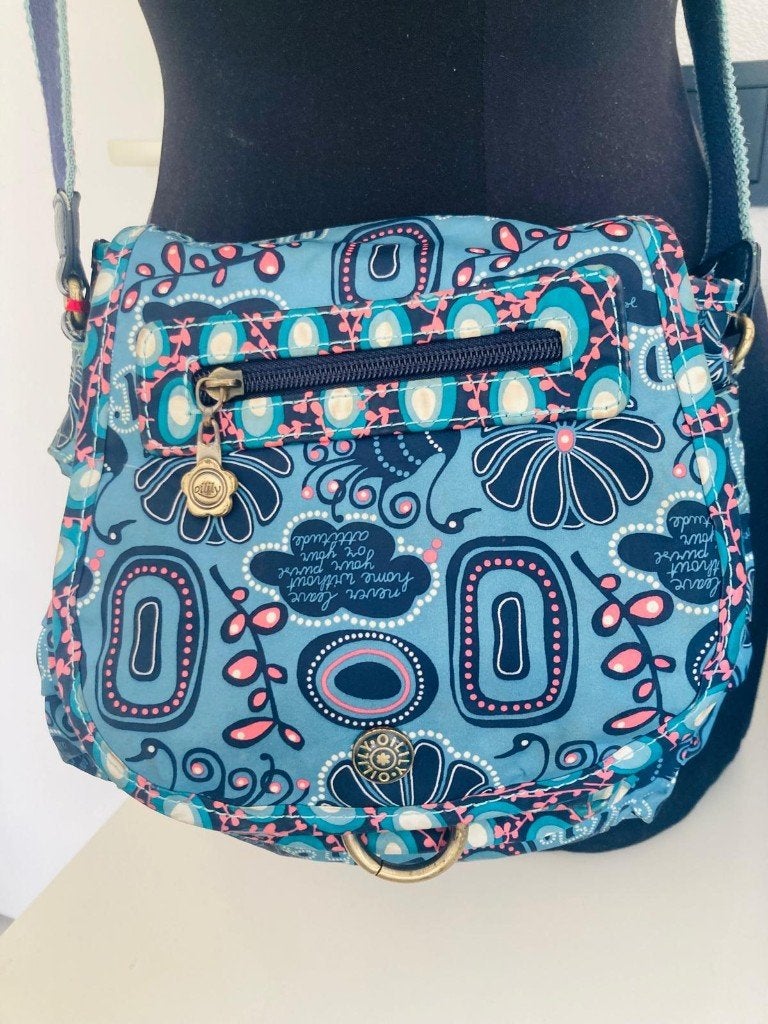 Oilily schoudertas crossbody tas blauw print, Sieraden, Tassen en Uiterlijk, Tassen | Schoudertassen, Ophalen of Verzenden, Gebruikt