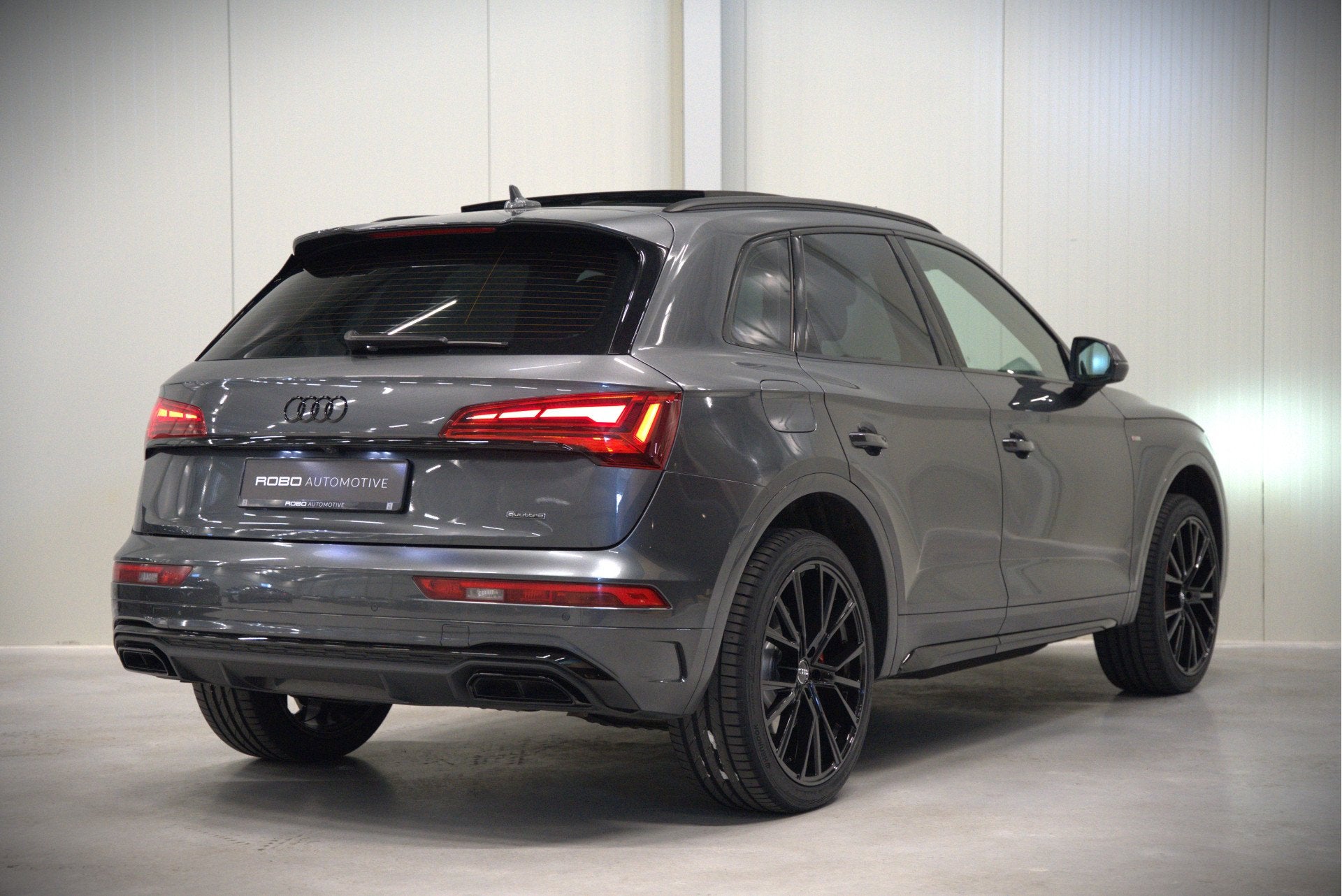 Audi Q5 50 TFSI e S edition S-Line | Panoramadak | Adaptive, Auto's, Automaat, Gebruikt, 4 cilinders, Bedrijf
