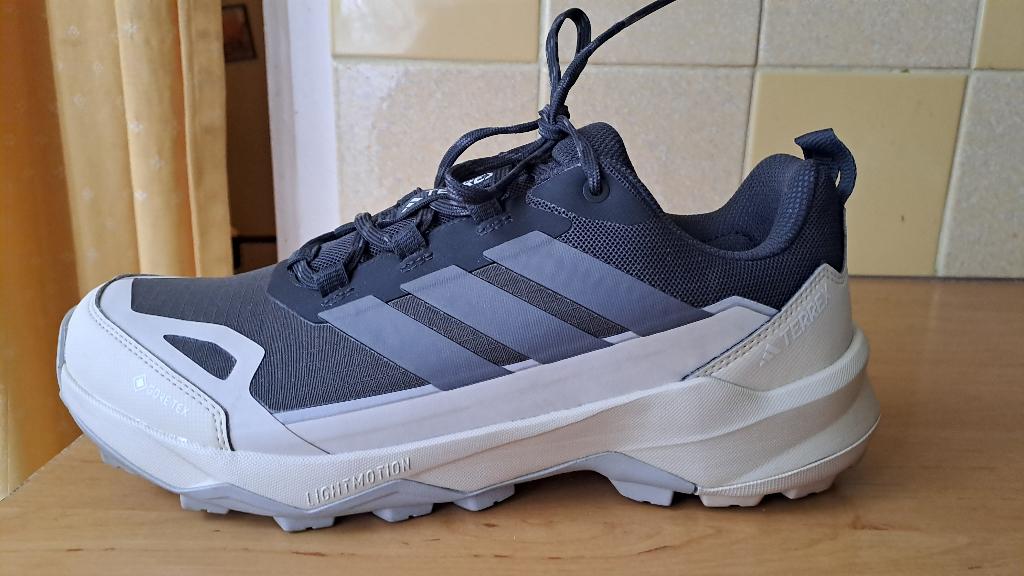Adidas Terrex Skychaser AX5 GTX maat 42,5, Kleding | Heren, Schoenen, Overige kleuren, Ophalen of Verzenden, Zo goed als nieuw