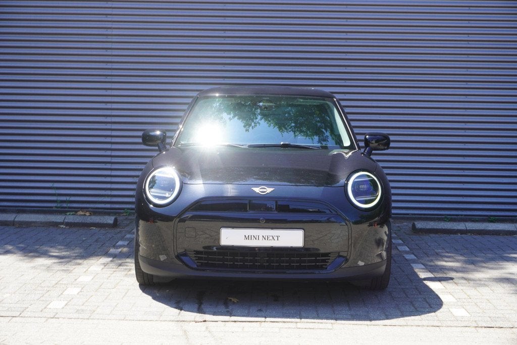 MINI 3 Deurs Cooper E Classic Uitvoering | Pakket L | Glazen, Auto's, Mini, Gebruikt, 41 kWh, Met garantie (alle), 4 stoelen