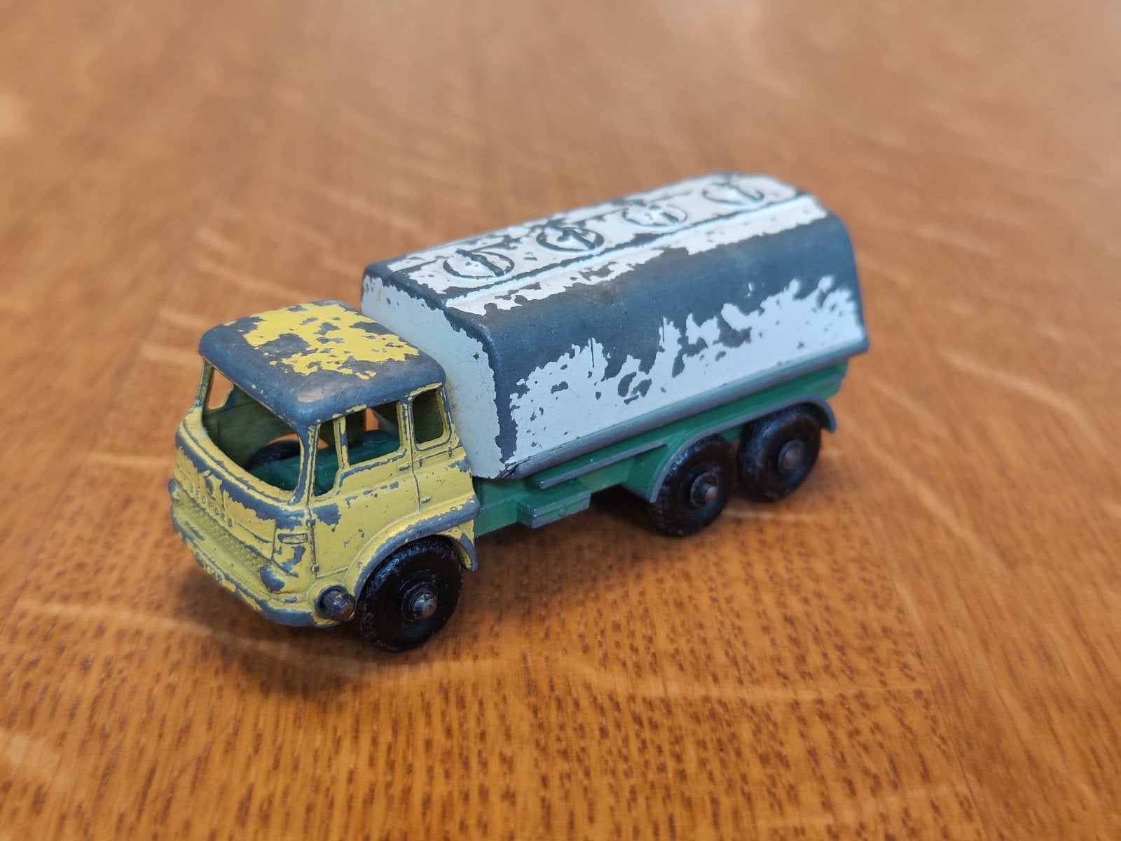 Matchbox Bedford Petrol Tanker, Ophalen of Verzenden