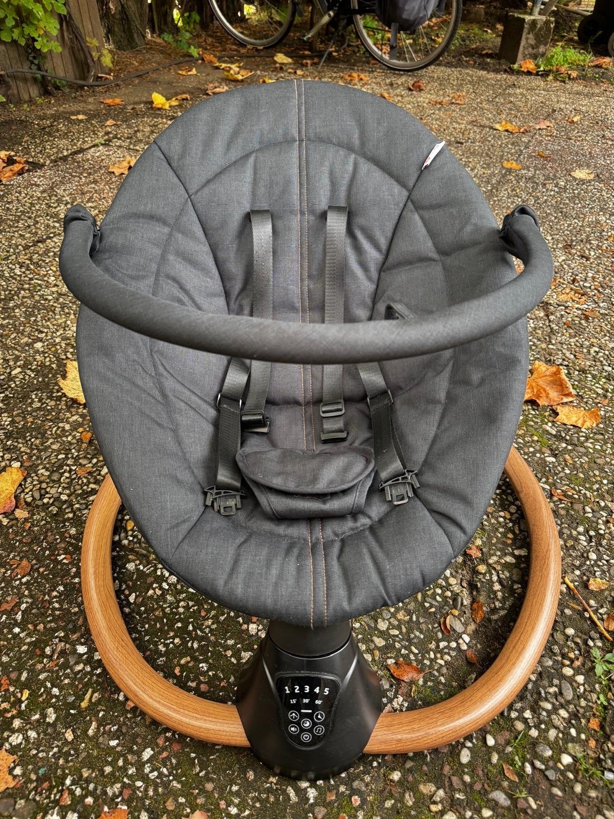 Qute Q-Rocker 2.0 Woody Ebony, Kinderen en Baby's, Overige merken, Wipstoel, Ophalen of Verzenden, Met gordel(s) of riempje(s)