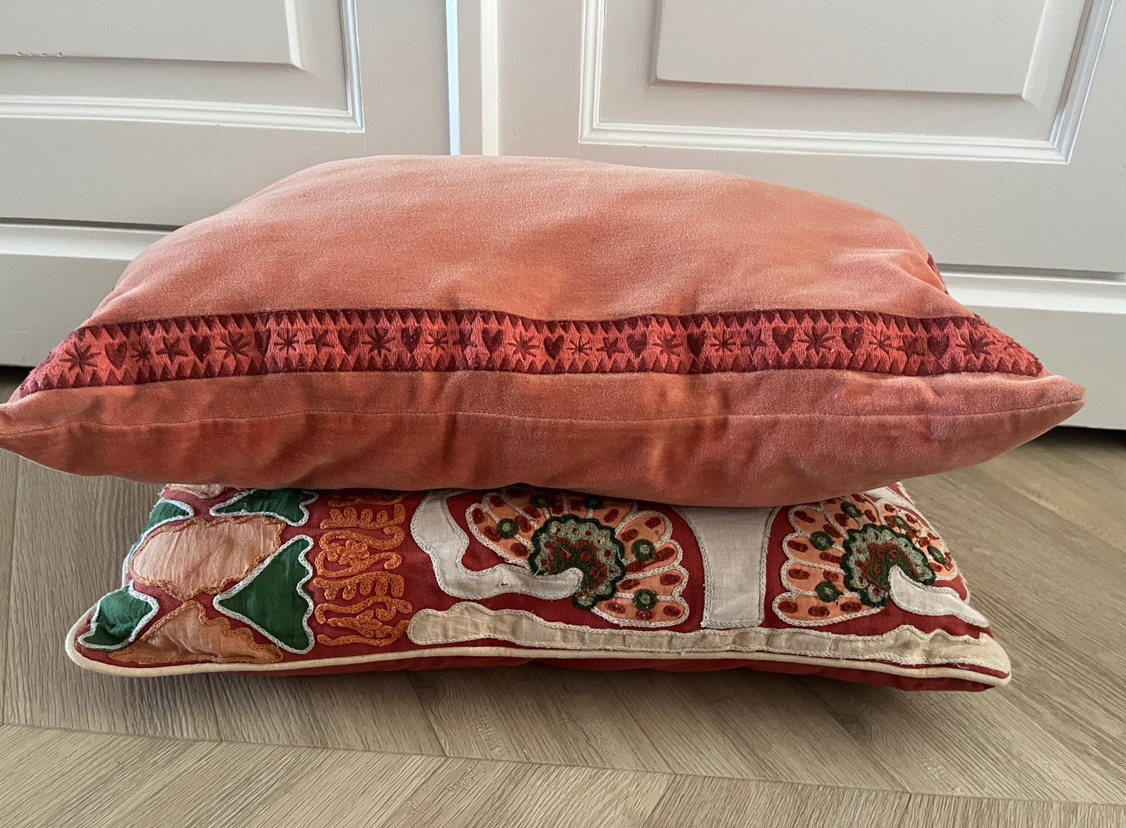 Twee prachtige kussens van Sissy Boy, 55x43cm, Ophalen, Overige merken, Meerkleurig, Zo goed als nieuw