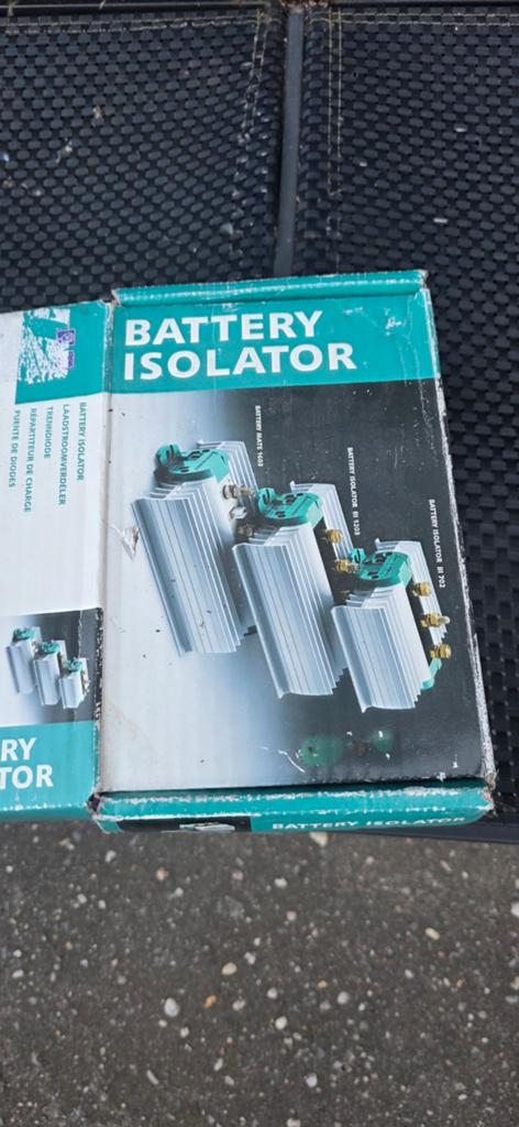 Accu Isolator / Laadstroomverdeler, Ophalen of Verzenden