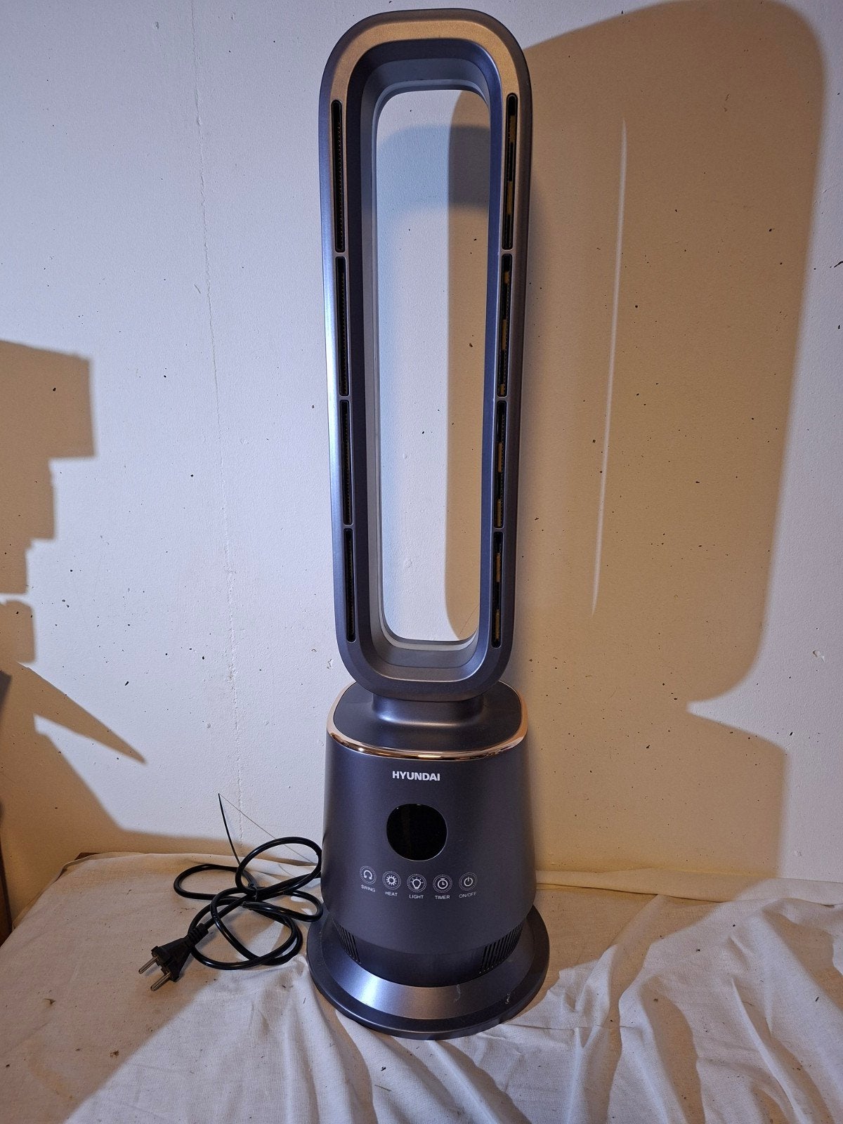 Hyundai Torenventilator - Stijlvol en Krachtig, Witgoed en Apparatuur, Ophalen of Verzenden, Gebruikt, Torenventilator