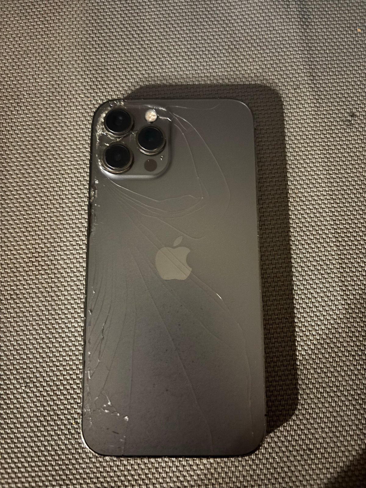 iPhone 12 Pro Max - Achterkant beschadigd, Telecommunicatie, Mobiele telefoons | Apple iPhone, Gebruikt, 128 GB, Zonder abonnement