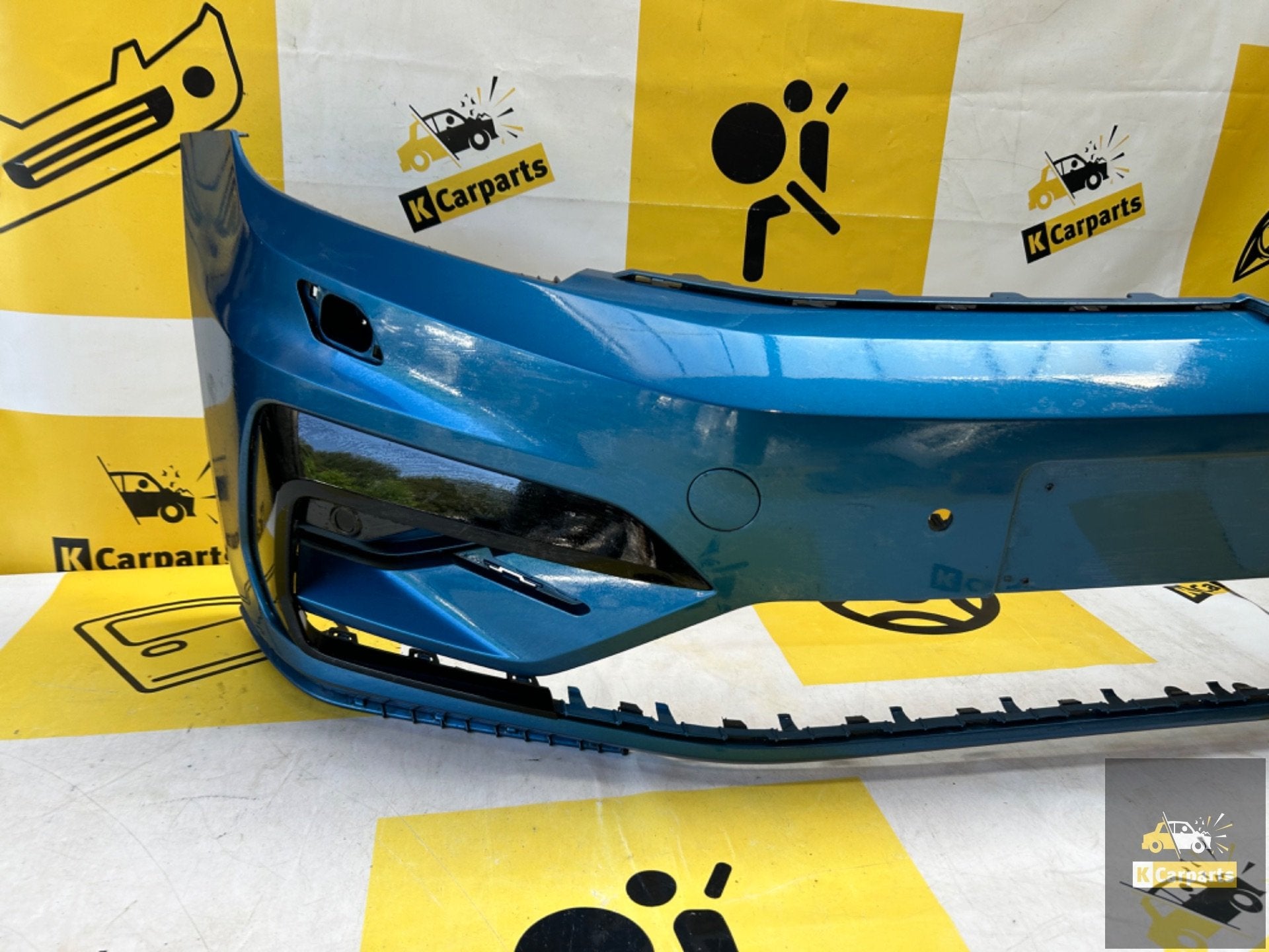 Voorbumper VW Touran 5TA R-line 4xPDC KLS 5TA807221M, Info@fabrikant.eu, Ophalen of Verzenden, Bumper, Fabrikant BV
