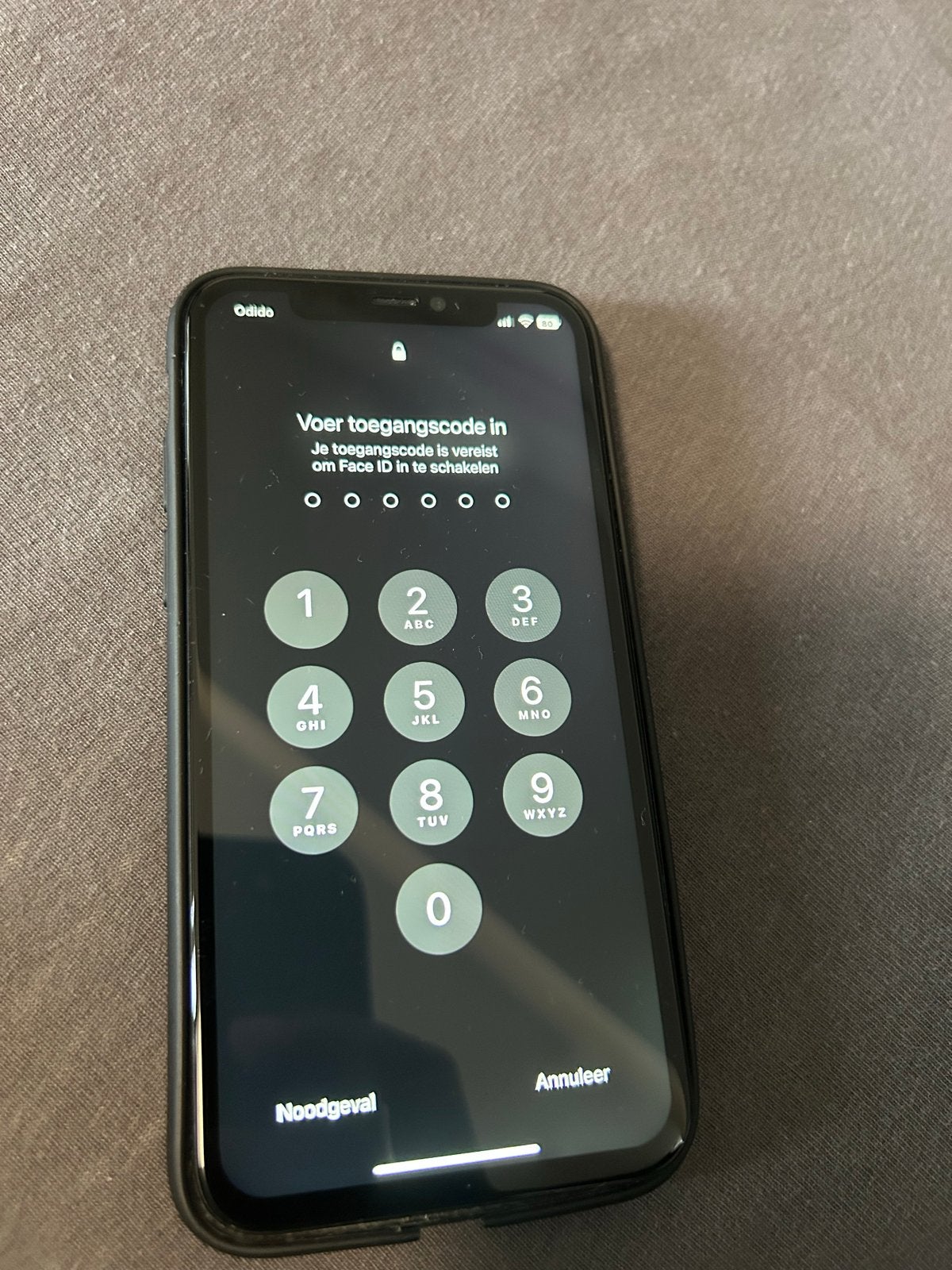 iPhone 11 Pro - Gebarsten achterkant, 74% batterijconditie, Gebruikt, Ophalen of Verzenden, 74 %, Groen