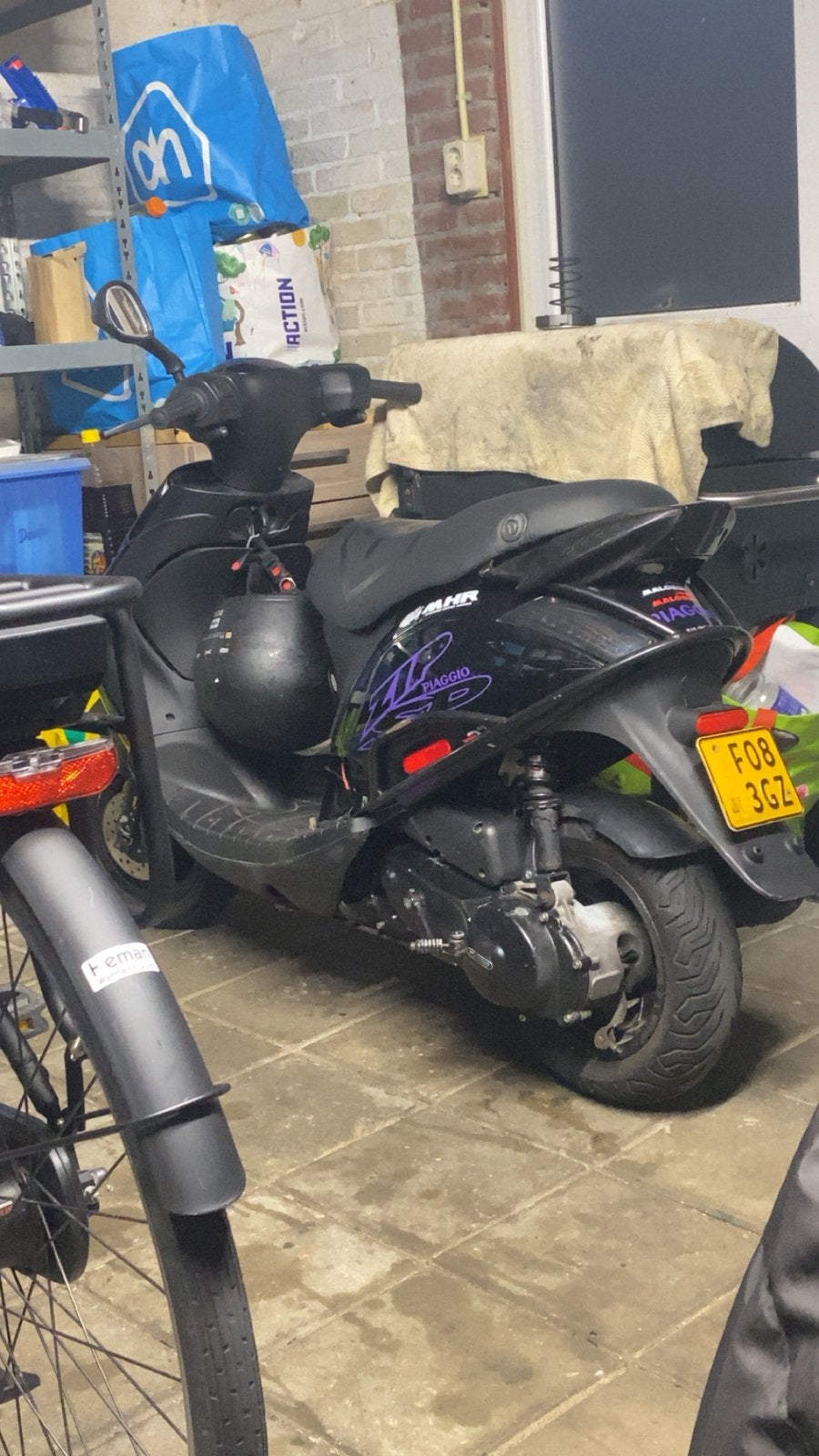 Zip 2000 70cc 2t op brom, Ophalen, Zo goed als nieuw, Tweetakt, Zip