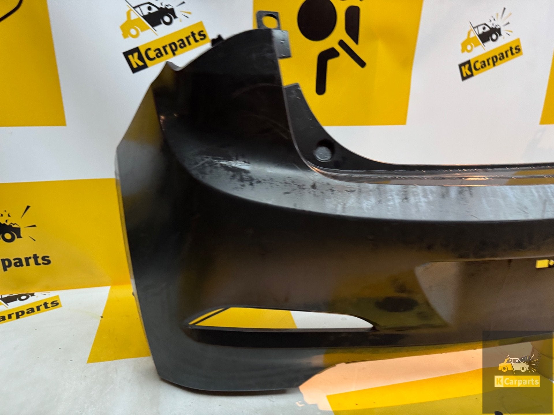 Hyundai i20 2014-2018 Achterbumper 86611-C8000/010, Gebruikt, Heolleung-ro 12
06797  Seoul, Ophalen of Verzenden, Info@hyundai.com