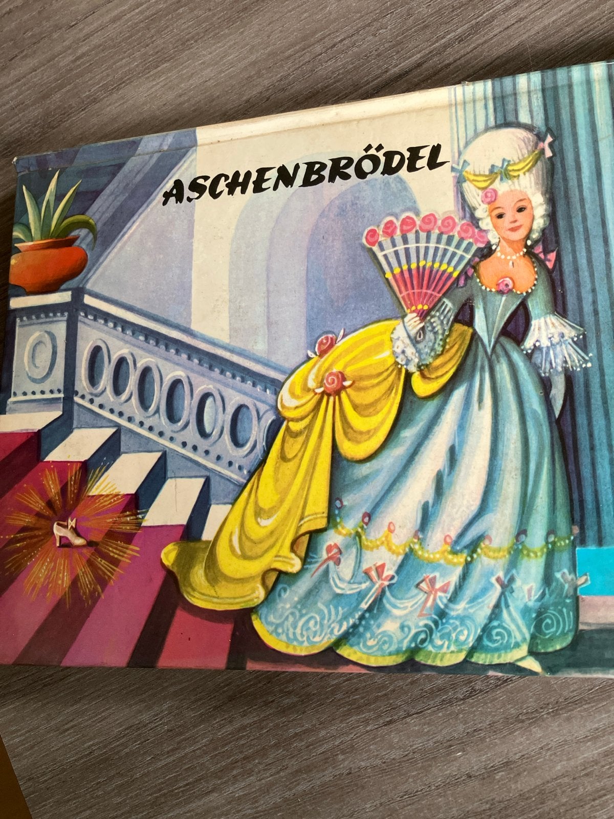 Aschenbrödel Pop-up Boek - Sprookjesboek, Boeken, Verzenden, Gelezen