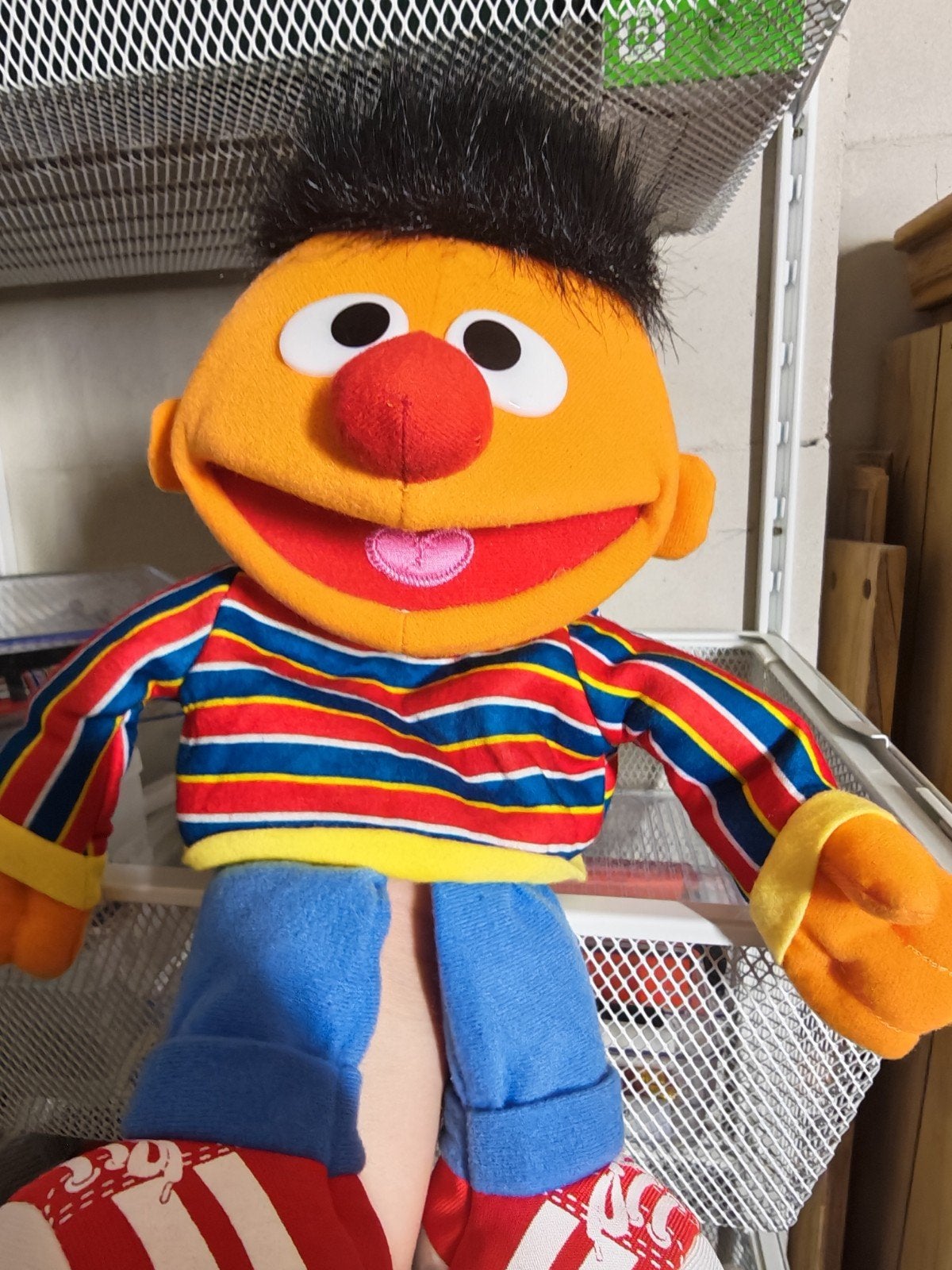 Sesamstraat Ernie handpop / knuffel nieuw label Sesamstraat, Kinderen en Baby's, Speelgoed | Knuffels en Pluche, Overige karakters