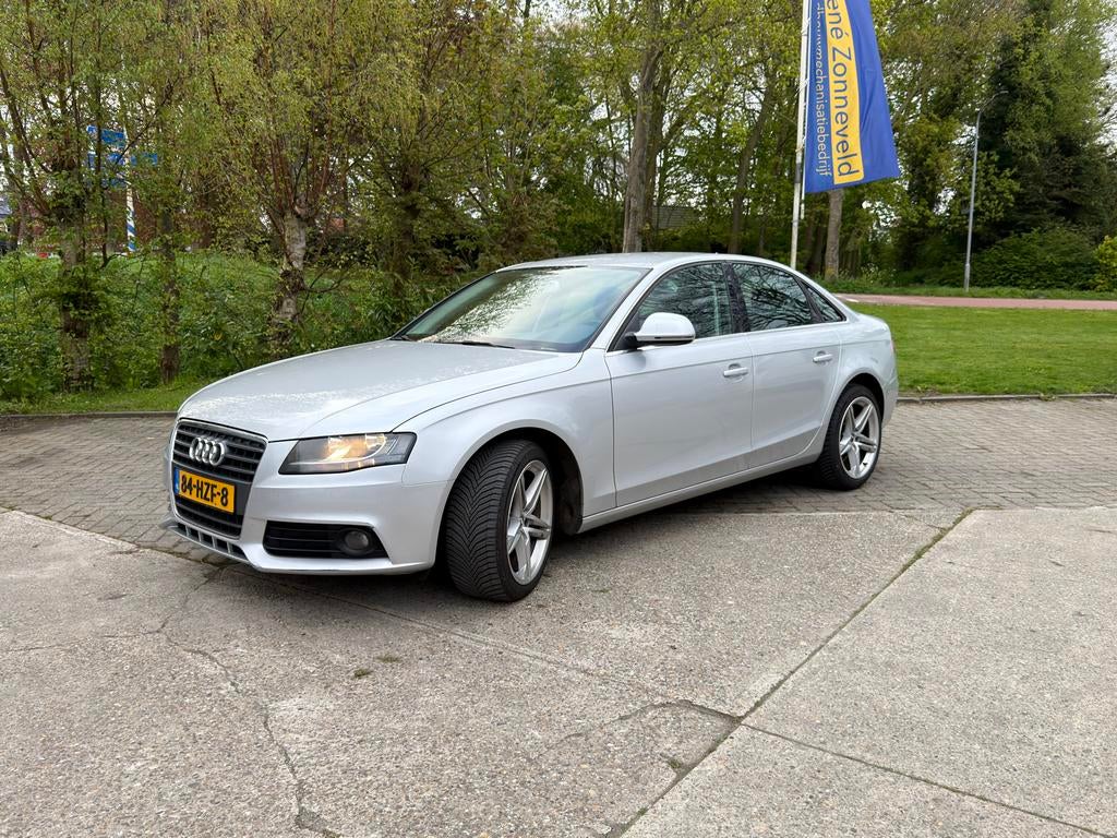 Audi A4 1.8 Tfsi 88KW 2009, Auto's, Audi, 4 cilinders, A4, 75 €/maand, Handgeschakeld
