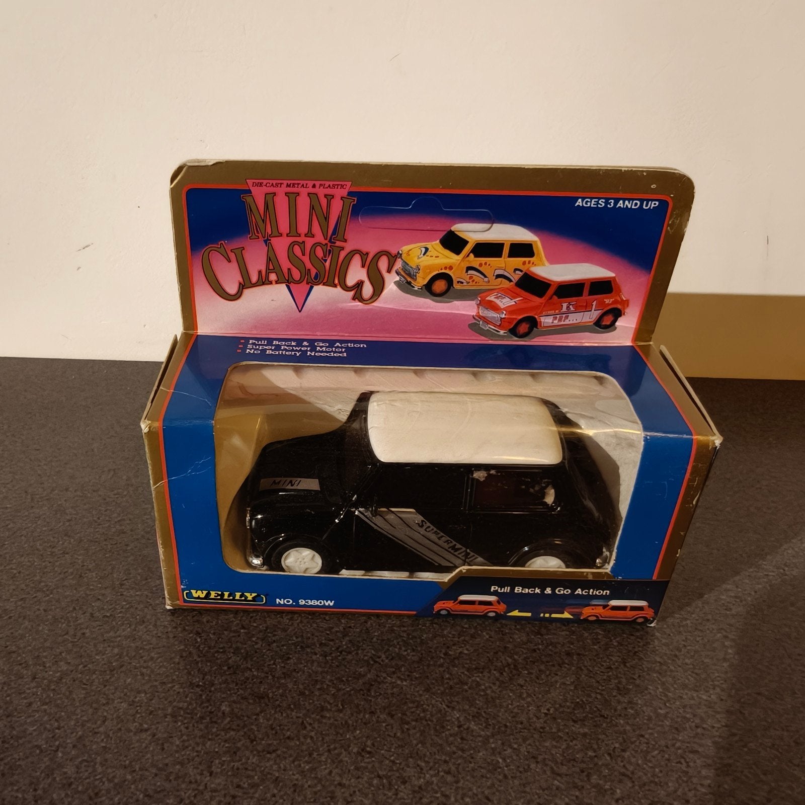 Welly Mini Classics Mini Cooper Zwart - Pull Back & Go, Ophalen of Verzenden, Zo goed als nieuw, Auto