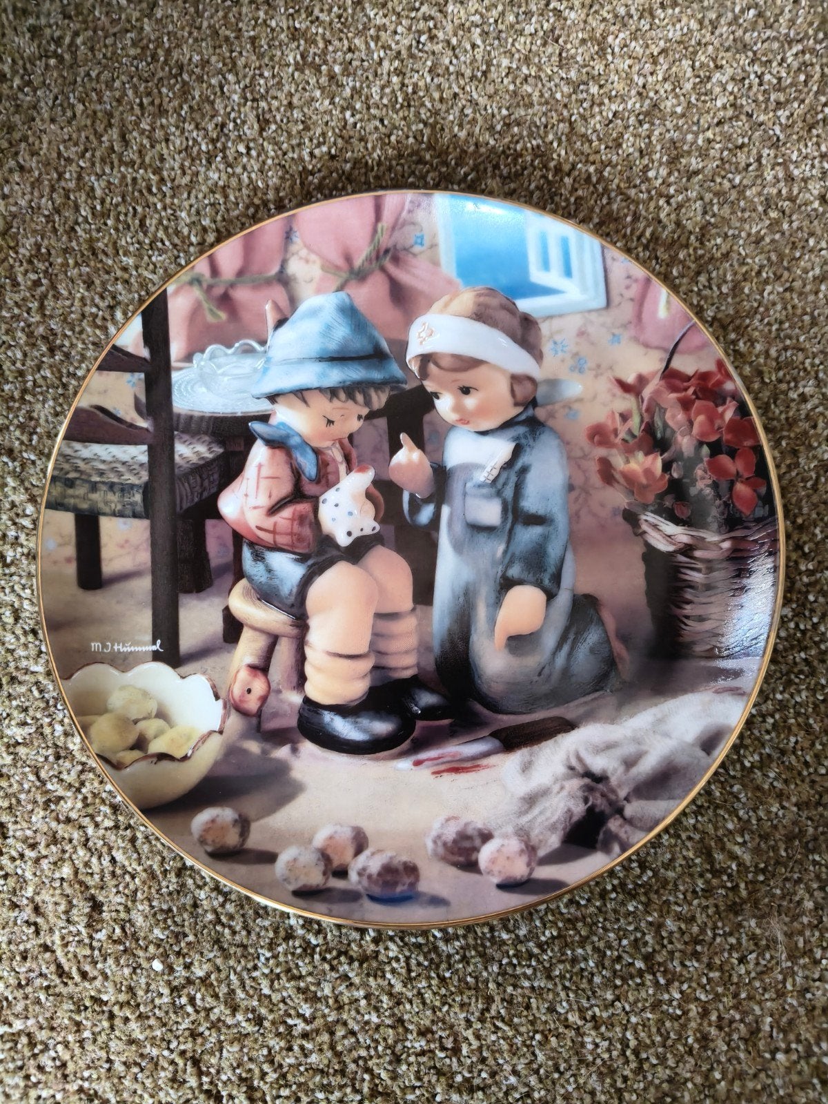M.I. Hummel "Tender Loving Care" bord - Little Companions, Ophalen of Verzenden