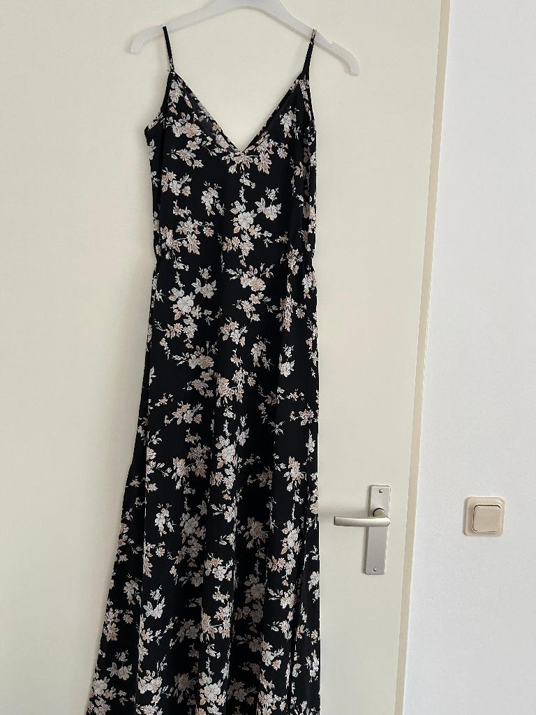 te koop:Leuke maxi jurk van OVS, Kleding | Dames, Jurken, Ophalen of Verzenden, Zo goed als nieuw, Maat 36 (S), Onder de knie