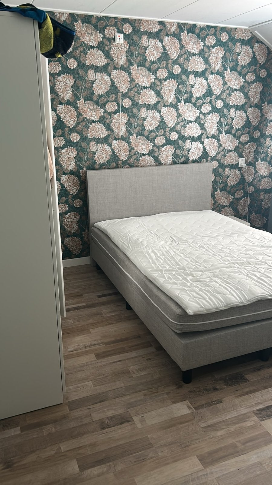 Nieuwe Boxspring 140x200 cm - nieuw, Ophalen, Tweepersoons, 140 cm, Zo goed als nieuw