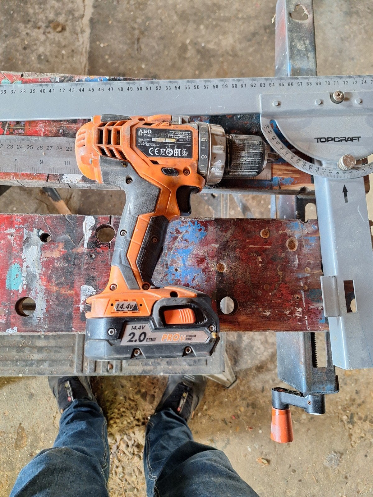 AEG Schroef-/Boormachine BS 14 C met Accu en Lader, Doe-het-zelf en Verbouw, Gereedschap | Boormachines, Gebruikt, Variabele snelheid