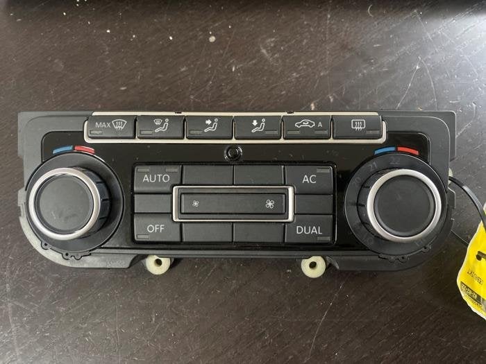 Kachel Bedieningspaneel van een Volkswagen Golf, Auto-onderdelen, Gebruikt, -, Volkswagen, -
