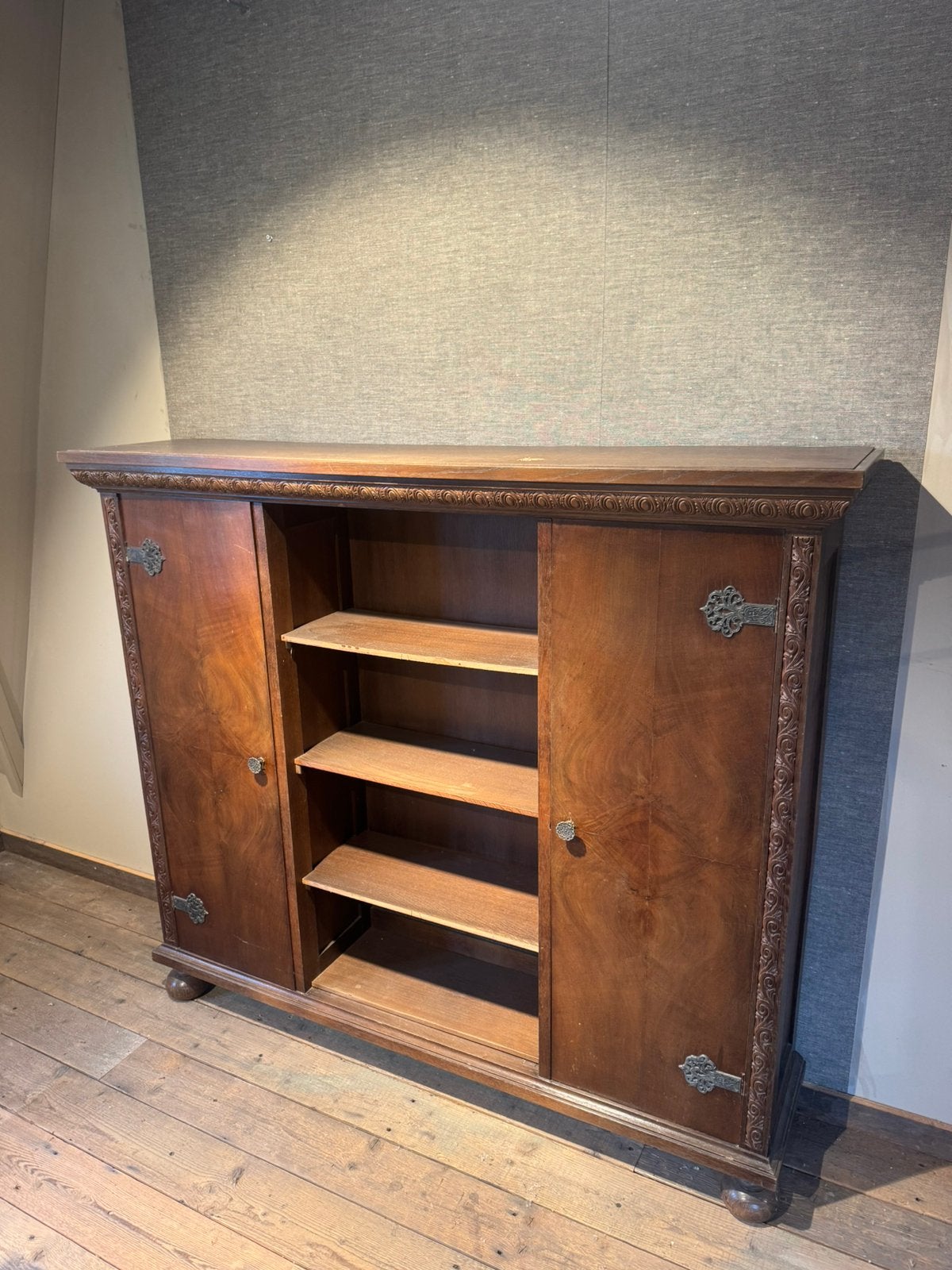 Antieke mahonie vakkenkast boekenkast met paneeldeuren 150cm, Antiek en Kunst, Antiek | Meubels | Kasten, Ophalen