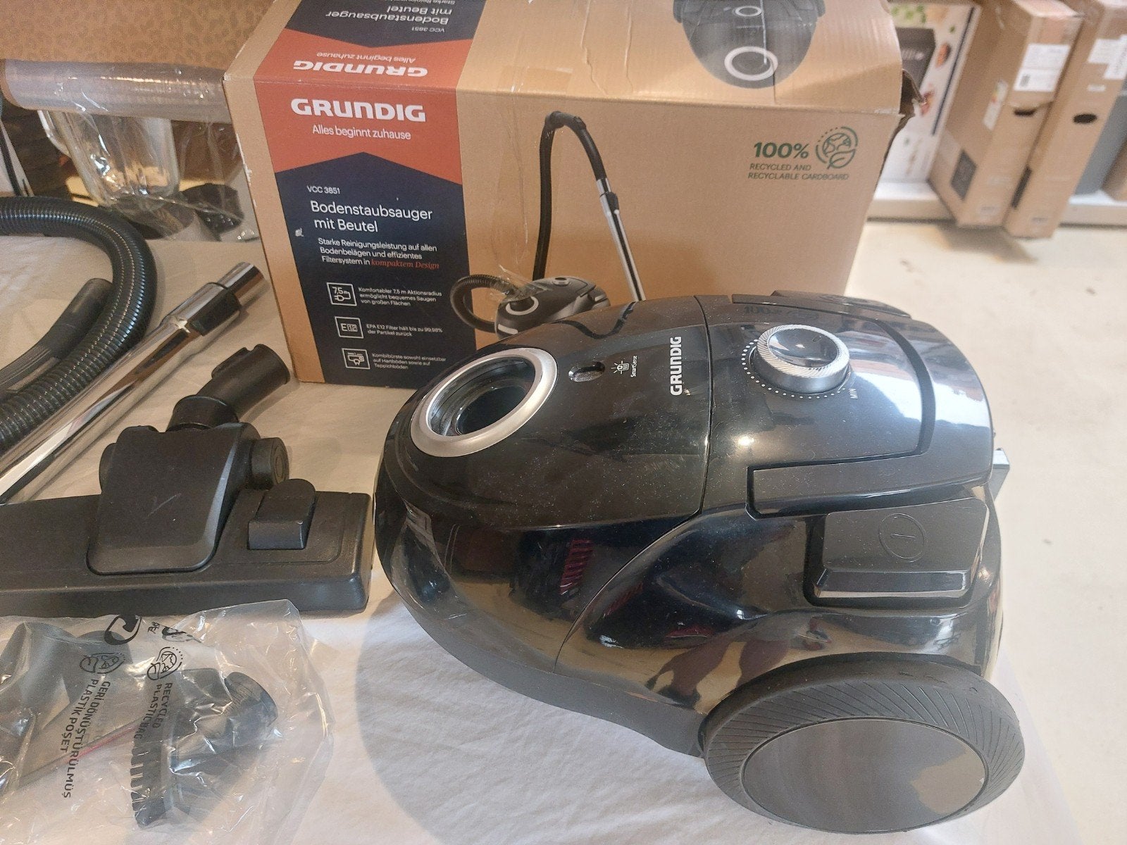 Stofzuiger Grundig met zak meerdere op voorraad, Stofzak, Overige merken, ., Grundig