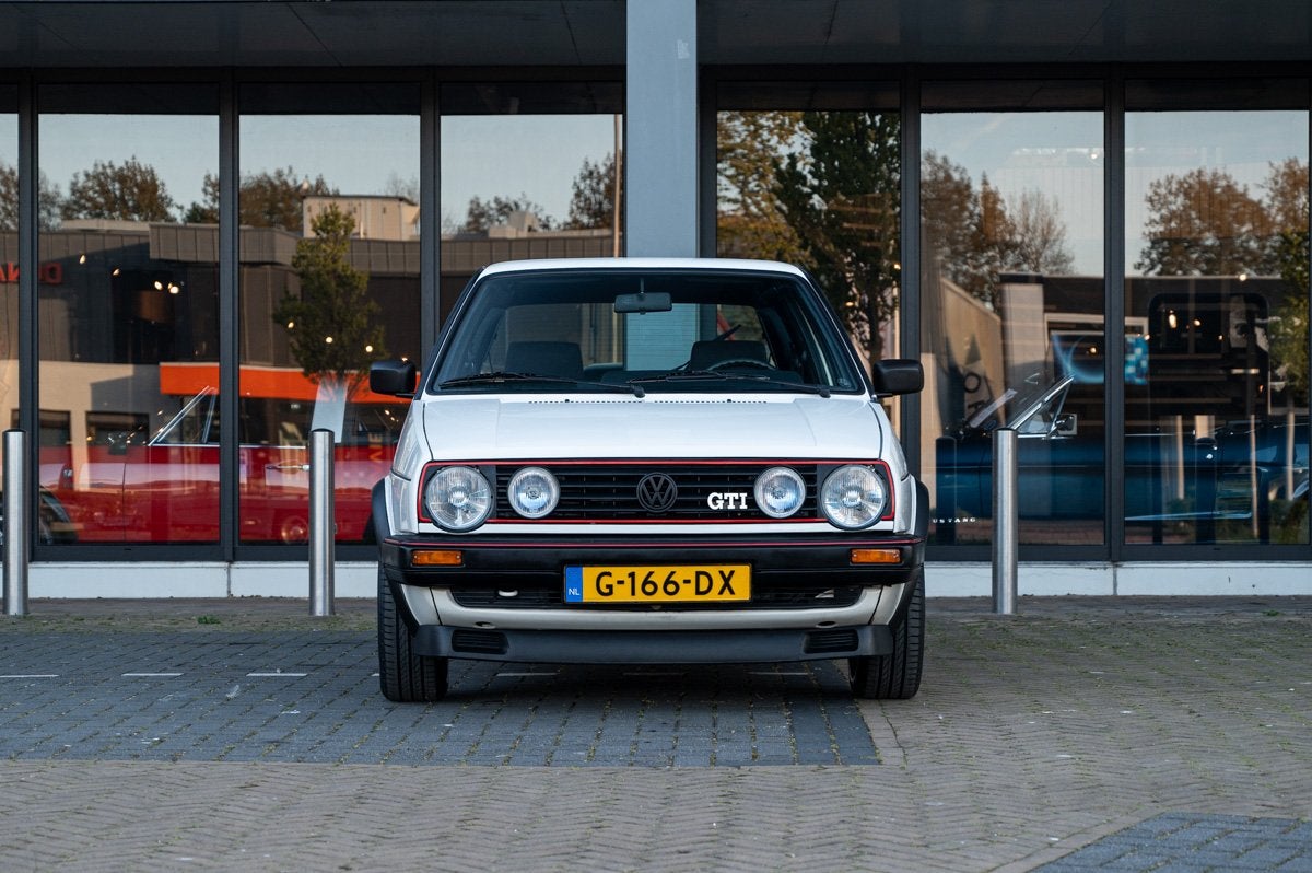 Volkswagen Golf Mk2 GTI (bj 1989), Auto's, Volkswagen, Stof, Gebruikt, 4 cilinders, Wit