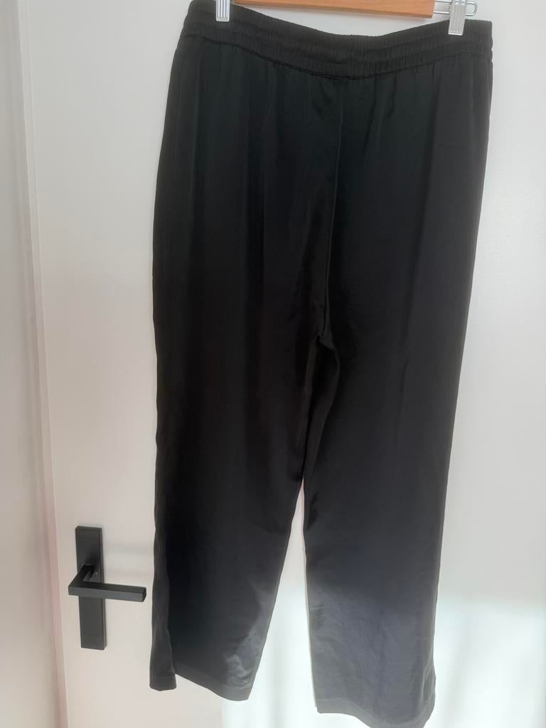 Filippa K, Zwart, Maat 42/44 (L), Ophalen of Verzenden, Zo goed als nieuw