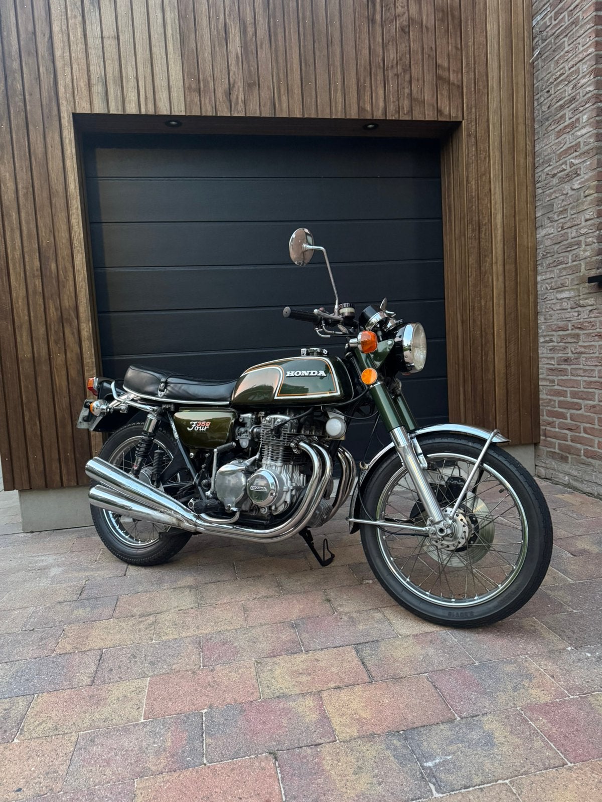 Originele Honda CB 350 F blauwe plaat 1974, Motoren, Motoren | Oldtimers, 4 cilinders, Gebruikt, Overig, 12 t/m 35 kW