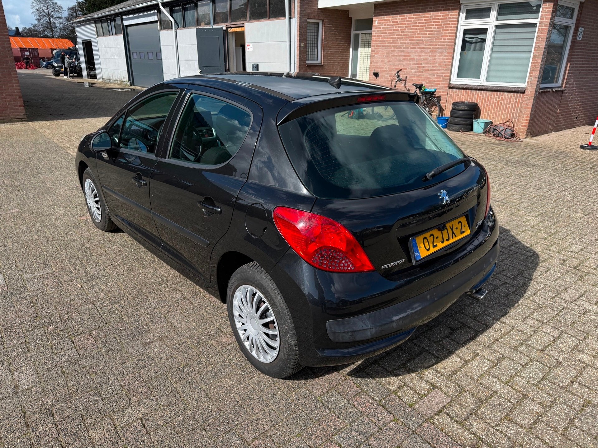 Peugeot 207 1.4 EXPORT | Airco | Cruise Control | CarPlay |, Auto's, Voorwielaandrijving, Zwart, Origineel Nederlands, Bedrijf