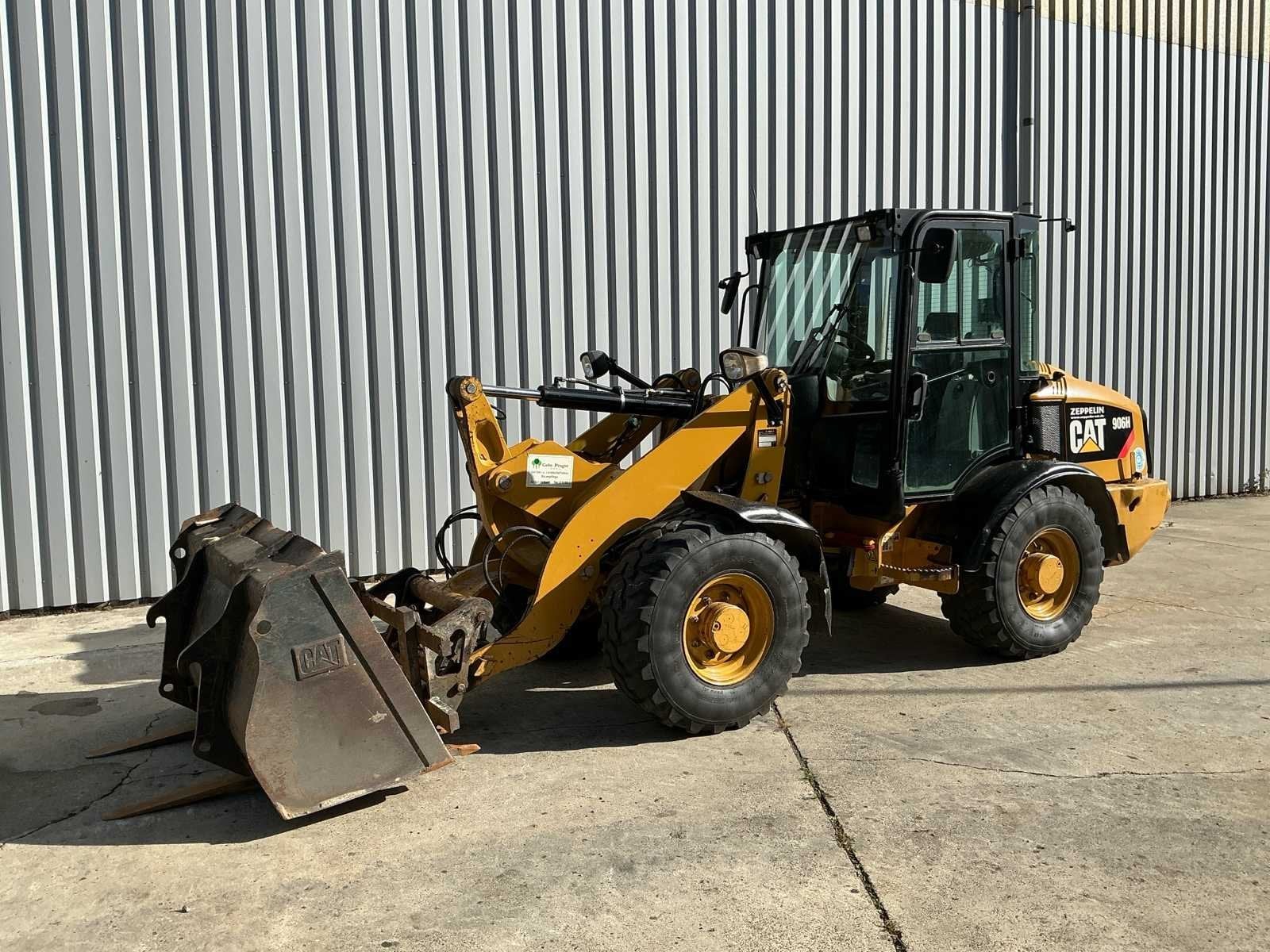 2011 Caterpillar 906H Shovel, Zakelijke goederen, Wiellader of Shovel