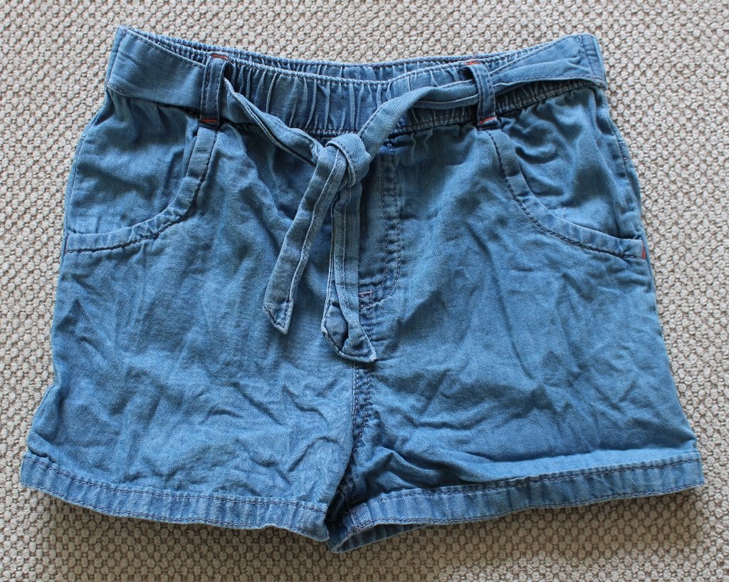Korte broek van Hema 98, Broek, Gebruikt, Meisje, Ophalen of Verzenden