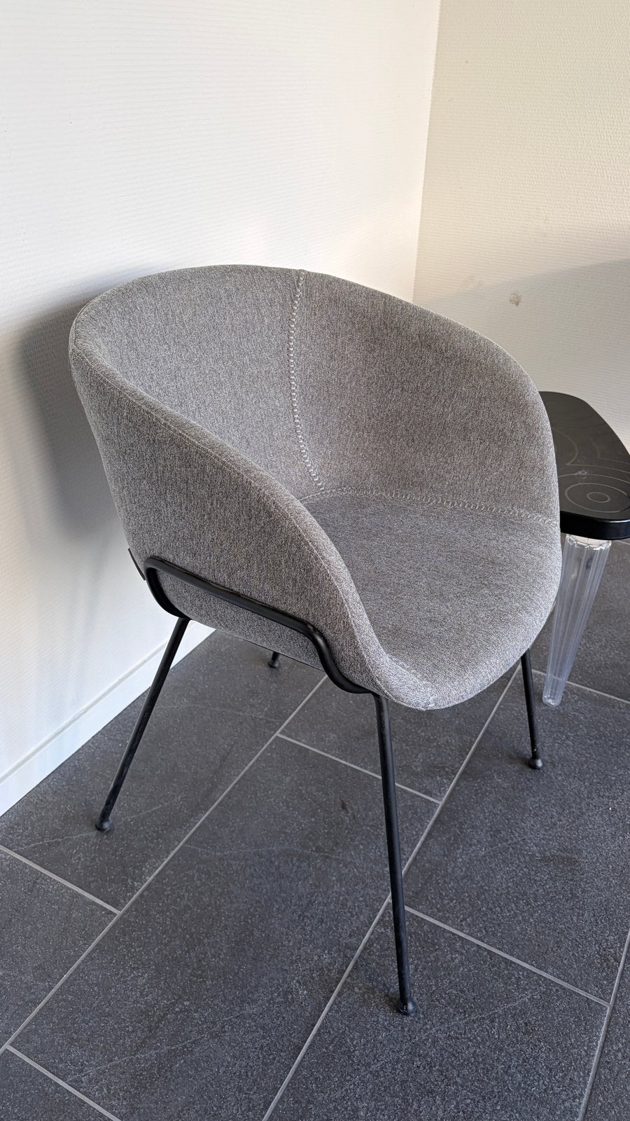 Zuiver Feston stoelen 2 stuks - Grijs, Ophalen, Twee, Zo goed als nieuw, Stof