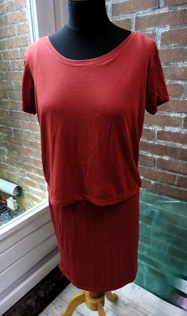 Steenrode Jacqueline de Yong jurk - vast overhangend shirt L, Maat 38/40 (M), Verzenden, Zo goed als nieuw, Knielengte