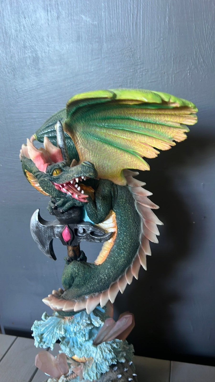 Draak dragon beeld handpainted 40 cm Aga Magic Holland col, Ophalen of Verzenden, Zo goed als nieuw, Fantasy