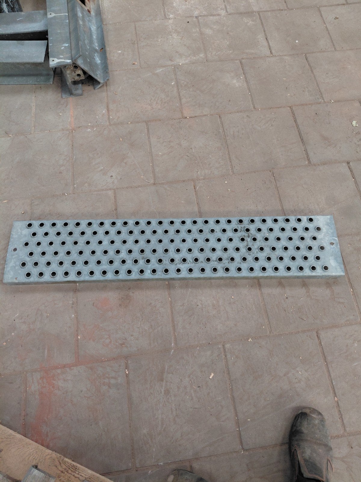 stalen treden, Doe-het-zelf en Verbouw, Metalen, Ophalen