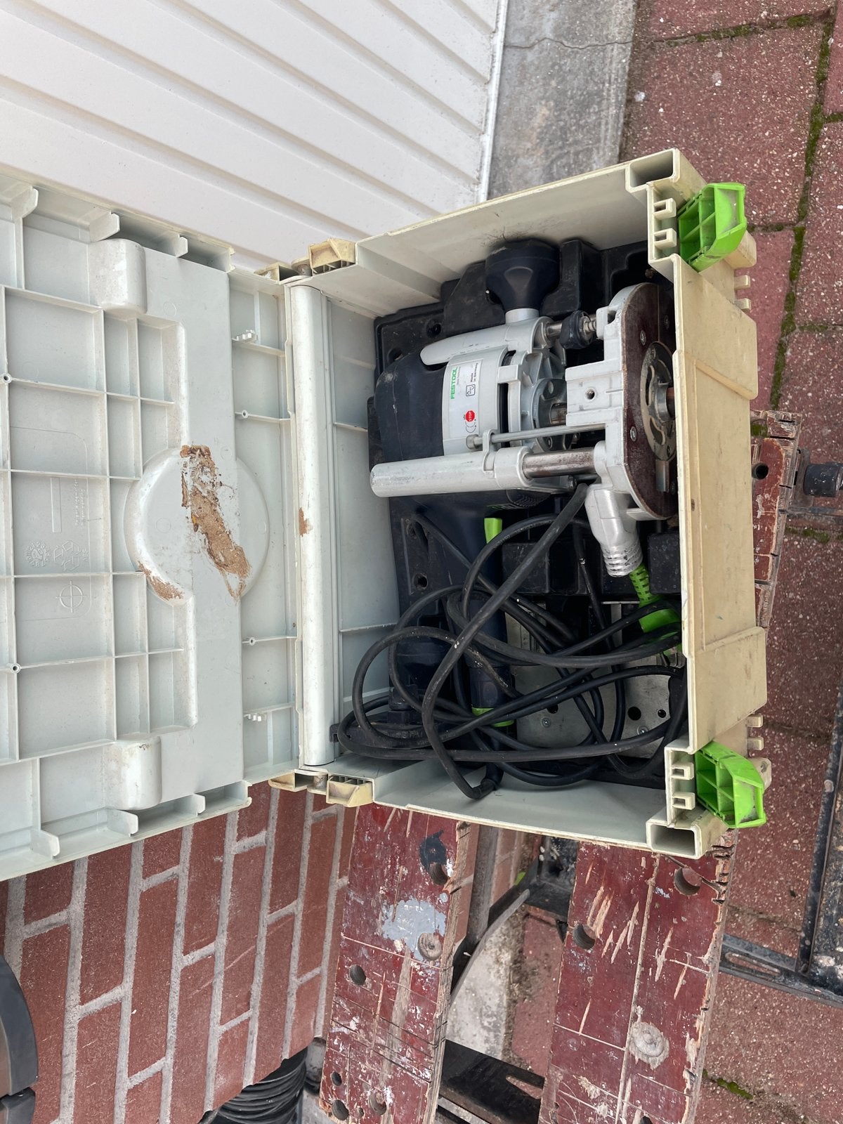 Festool OF 1010 EBQ Bovenfrees in Systainer