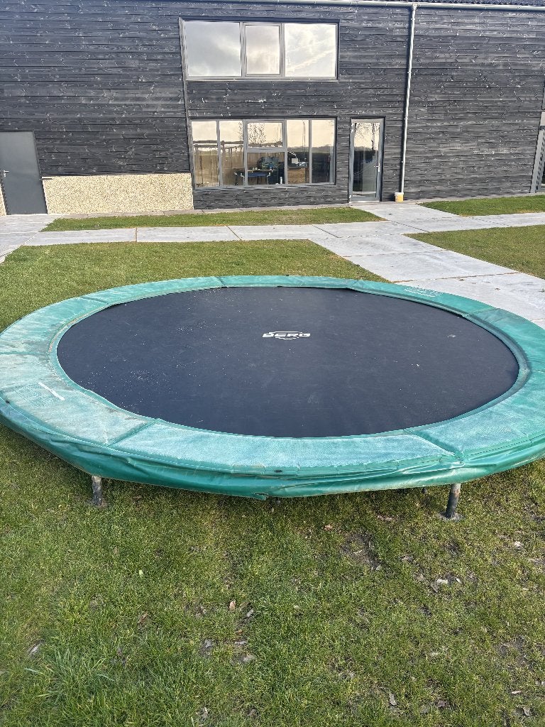BERG Elite Inground Trampoline 430 cm, Ophalen, Gebruikt