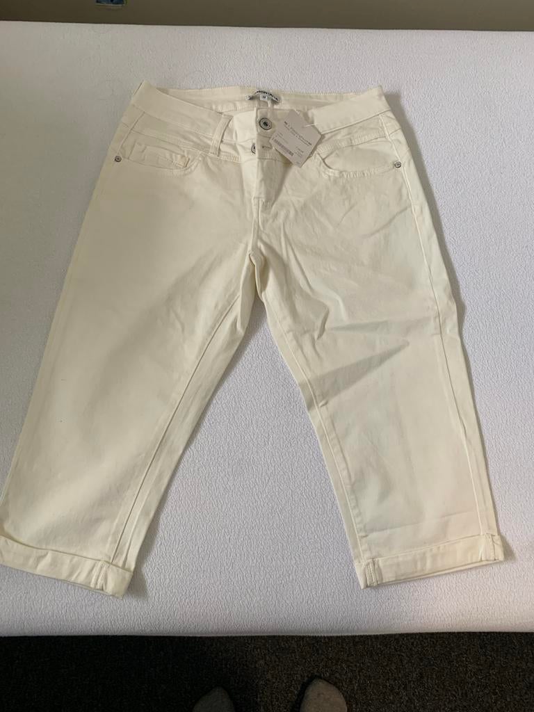 Tramontana off white half lange broek maat 38, nieuw, Maat 38/40 (M), Wit, Nieuw, Ophalen of Verzenden