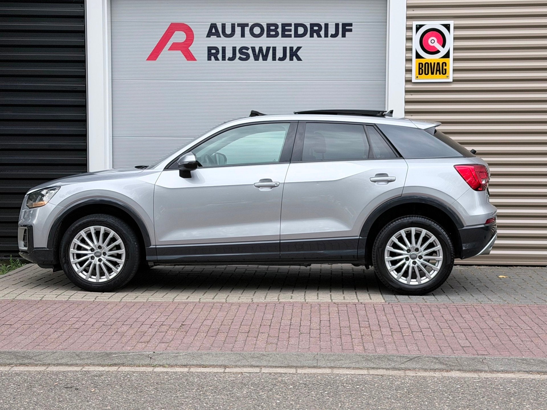 Audi Q2 30 TFSI Sport Pro Line Pano/Bluetooth, Auto's, Audi, Voorwielaandrijving, Gebruikt, 1200 kg, 116 pk