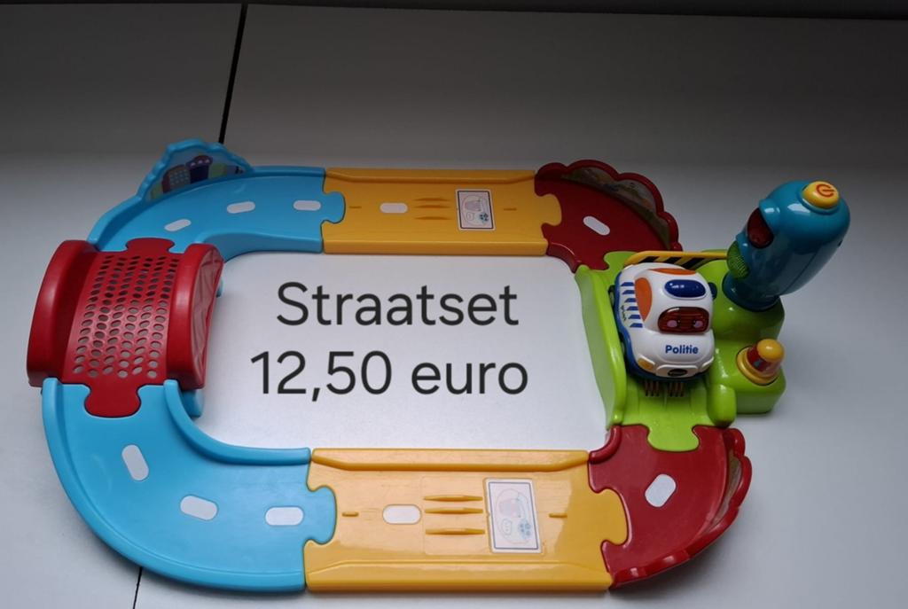 VTech Toet Toet Auto's Racebaan Straatset met Politieauto, Kinderen en Baby's, Speelgoed | Vtech, Ophalen, Zo goed als nieuw, 2 tot 4 jaar